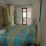 Castagna Bed & Breakfast